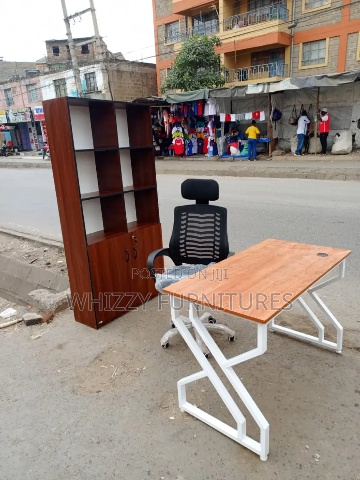 Affordable Office Table