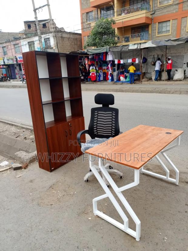 Affordable Office Table
