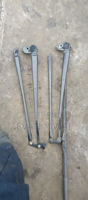 Toyota Vitz/Ractis Wiper Available