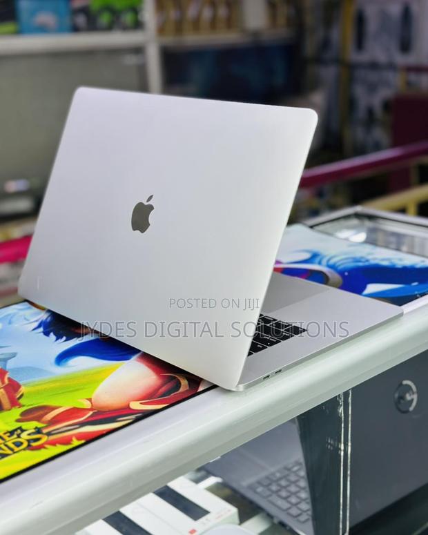 Laptop Apple MacBook Pro 2017 16GB Intel Core I7 SSD 512GB - thumbnail 2