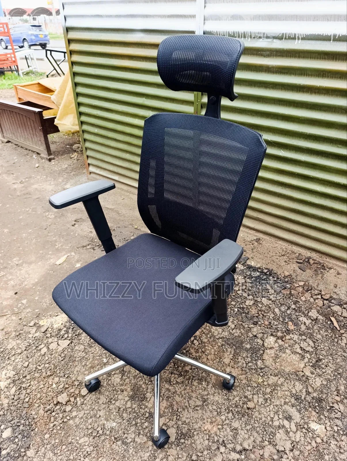 Executive Headrest Office Chair.