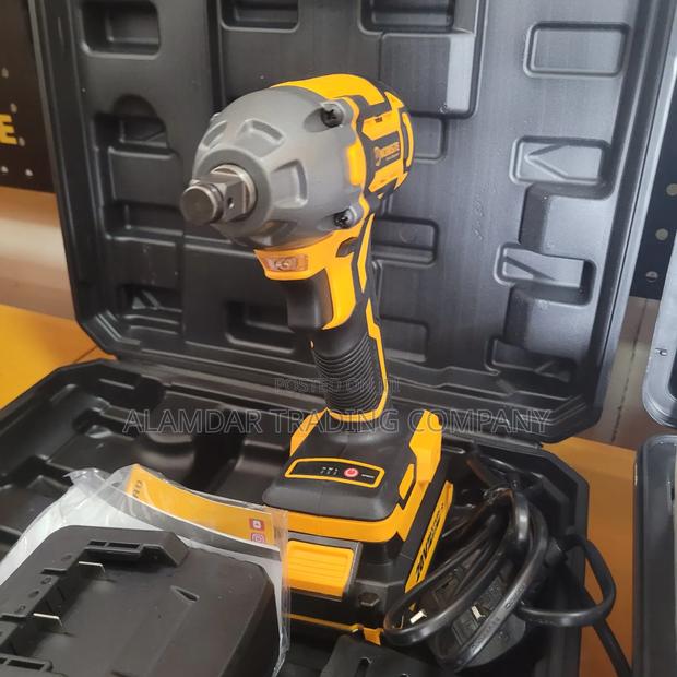 Cordless Impact Wrench - thumbnail 2