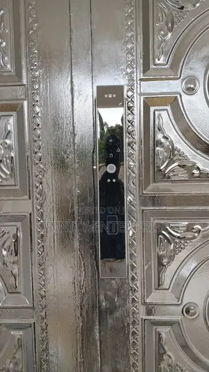 Tuya Wifi Smart Door Lock Hd Camera Fingerprint Code Cards