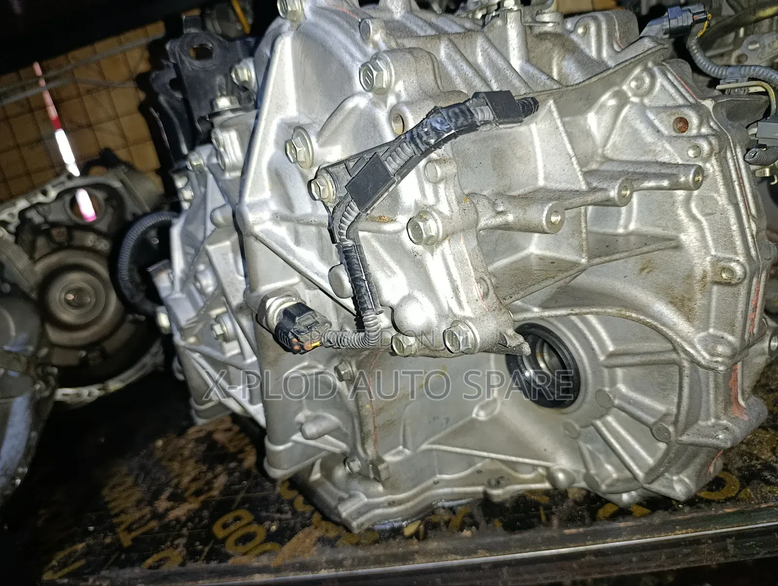 Toyota (Voxy, Noah, Harrier, Esquire,Alphard) 2014/15- 3zr Gearbox