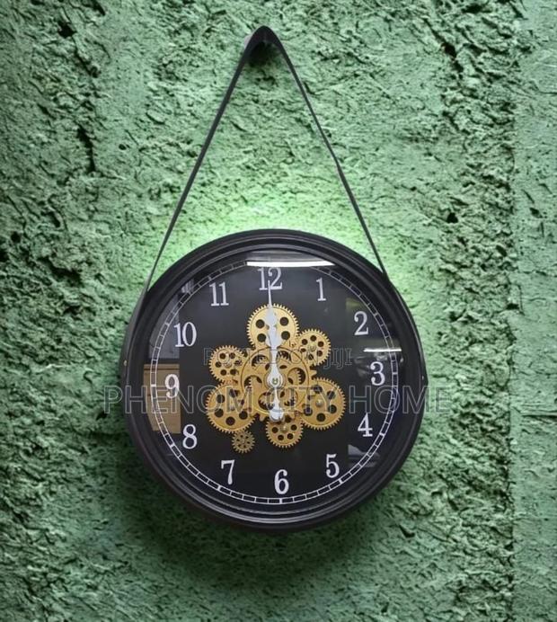 Rotating Moving Gear Wall Clock Available - thumbnail 2