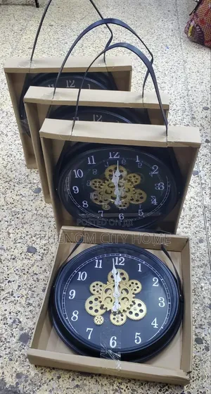 Rotating Moving Gear Wall Clock Available