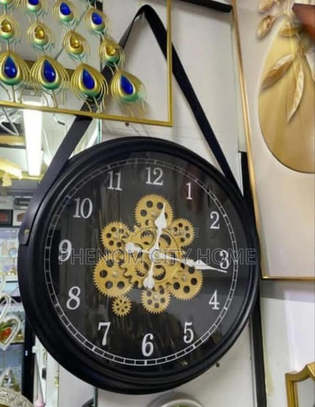 Rotating Moving Gear Wall Clock Available