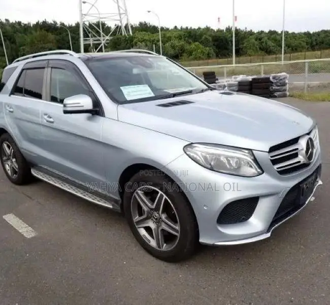 Mercedes-Benz GLE-Class 2017 Silver