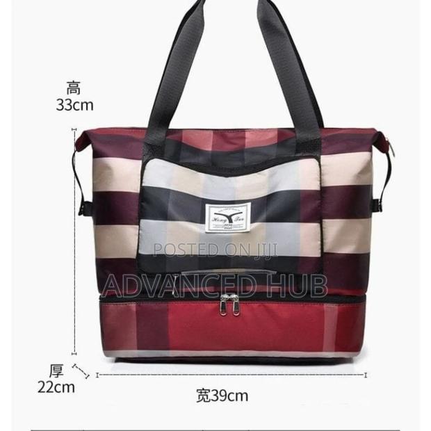 Waterproof Expandable Travel Bag - thumbnail 3