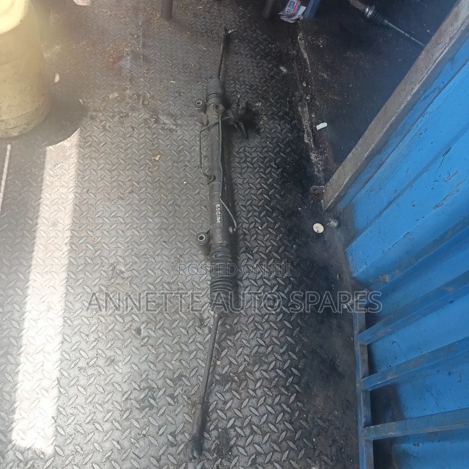 Suzuki Escudo Steering Rack
