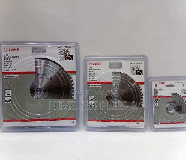 Quality Bosch Circular Saw Blade 9" - main view