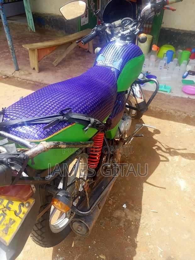 TVS HLX 125 2018 Black - main view