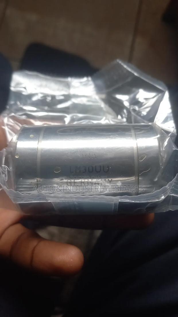 Lm30uu Linear Bearing - main view
