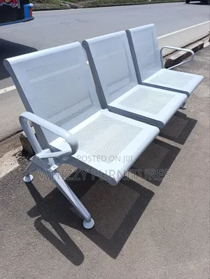 Modern Waiting Chair