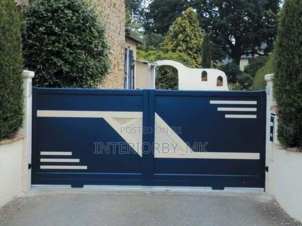 Modern Sliding Gate | Smooth Track | Steel Build - thumbnail 3