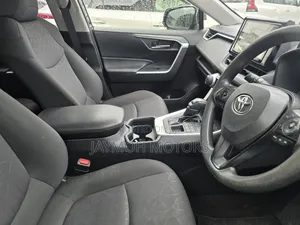 Toyota RAV4 2021 Black