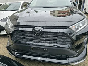 Toyota RAV4 2021 Black