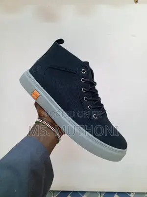 Laced High Timberland Boots . Size's 40 ~45