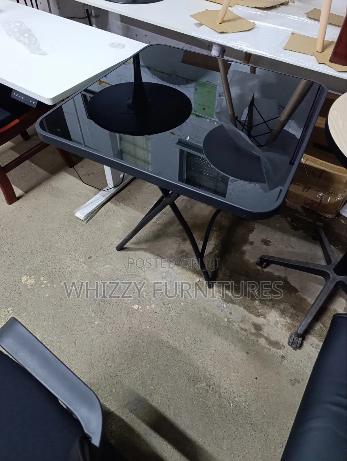 Luxury Comfort Foldable Table