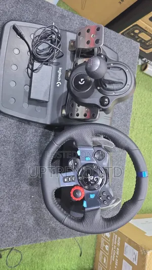 Pre Owned G923 With Shifter Stearing Wheel