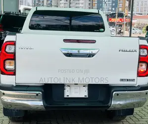Toyota Hilux 2.4 Diesel 2020 White