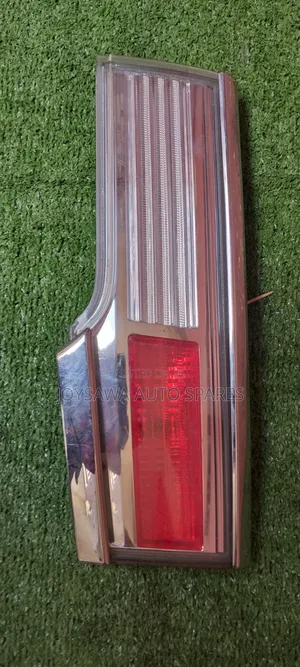 Nissan Elgrand 2015 Bootlight