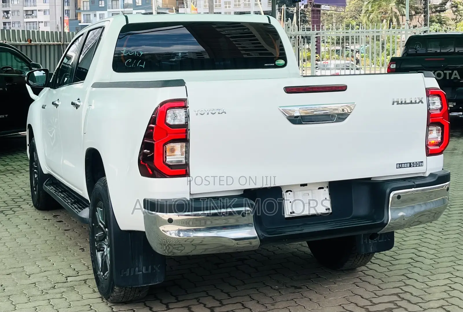Toyota Hilux 2.4 Diesel 2020 White
