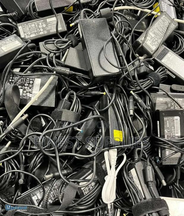 All Laptop Chargers Available on Offer Today