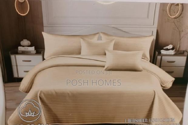 Beige Hotel Quality Striped Duvet Cover Set Non Fade