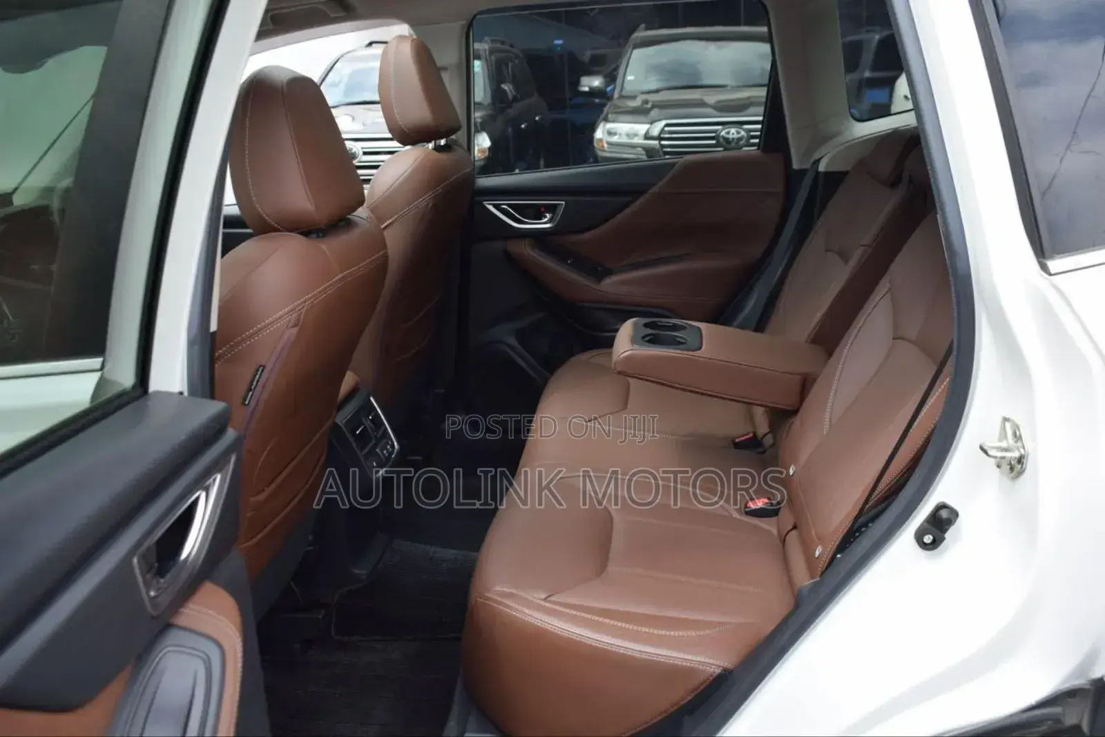 Subaru Forester Premium AWD 2019 White