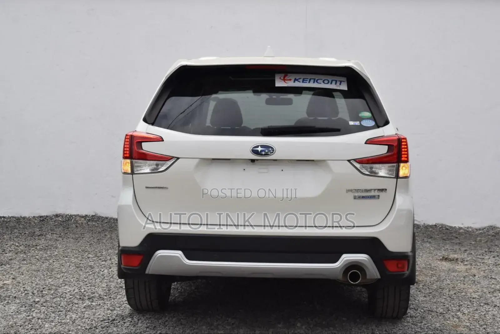 Subaru Forester Premium AWD 2019 White