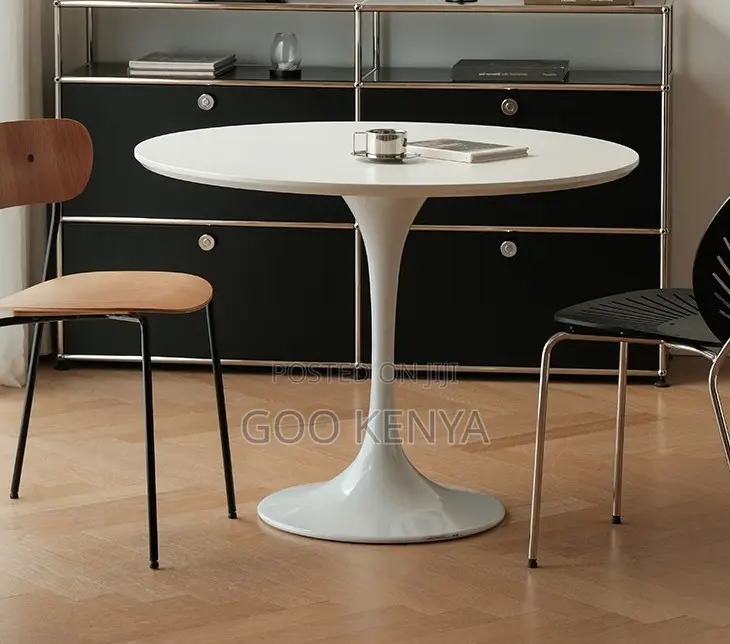 Home Table; Sturdy Round Modern Dining Table With Refine Marble Design