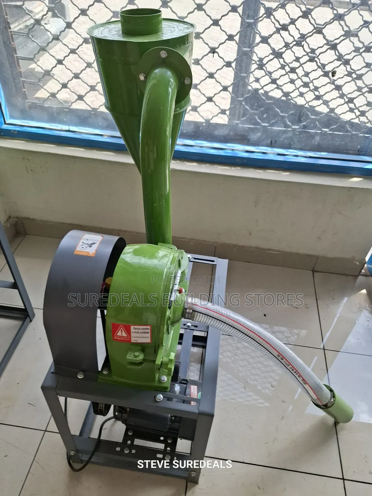 Self Priming Grinder for Home Flour and Livestock Feeds