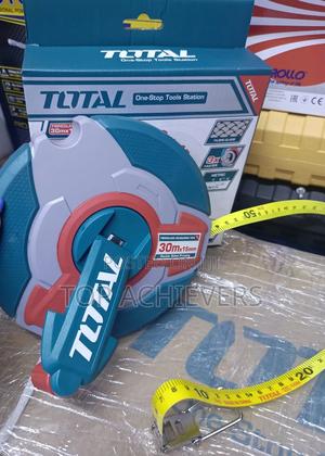 30mtrs Fibreglass Measuring Tape - thumbnail 2