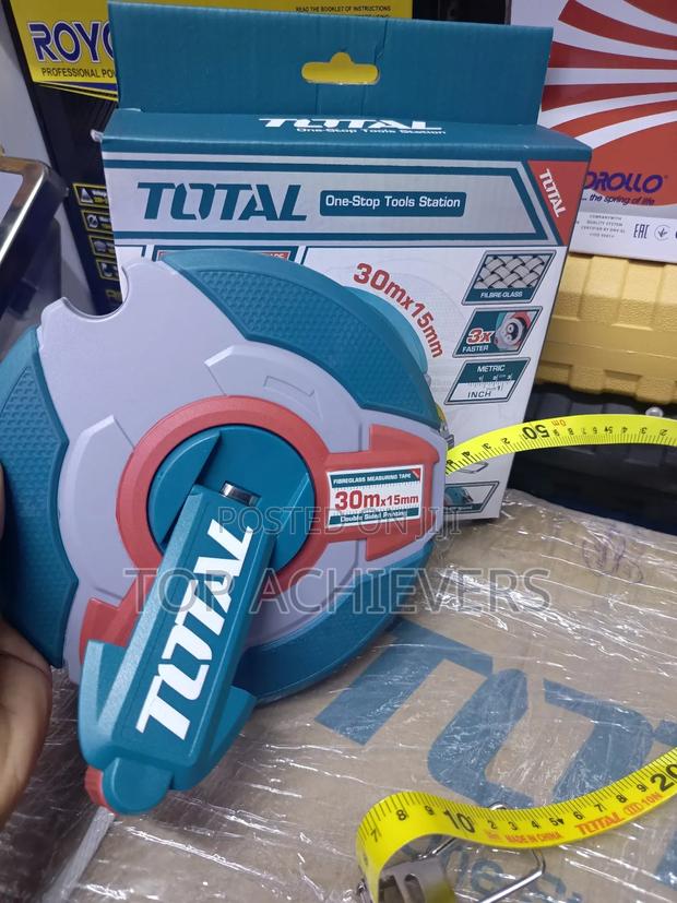 30mtrs Fibreglass Measuring Tape - thumbnail 3