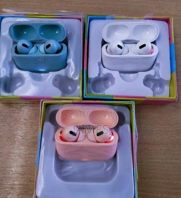 Colour Earpods - main view