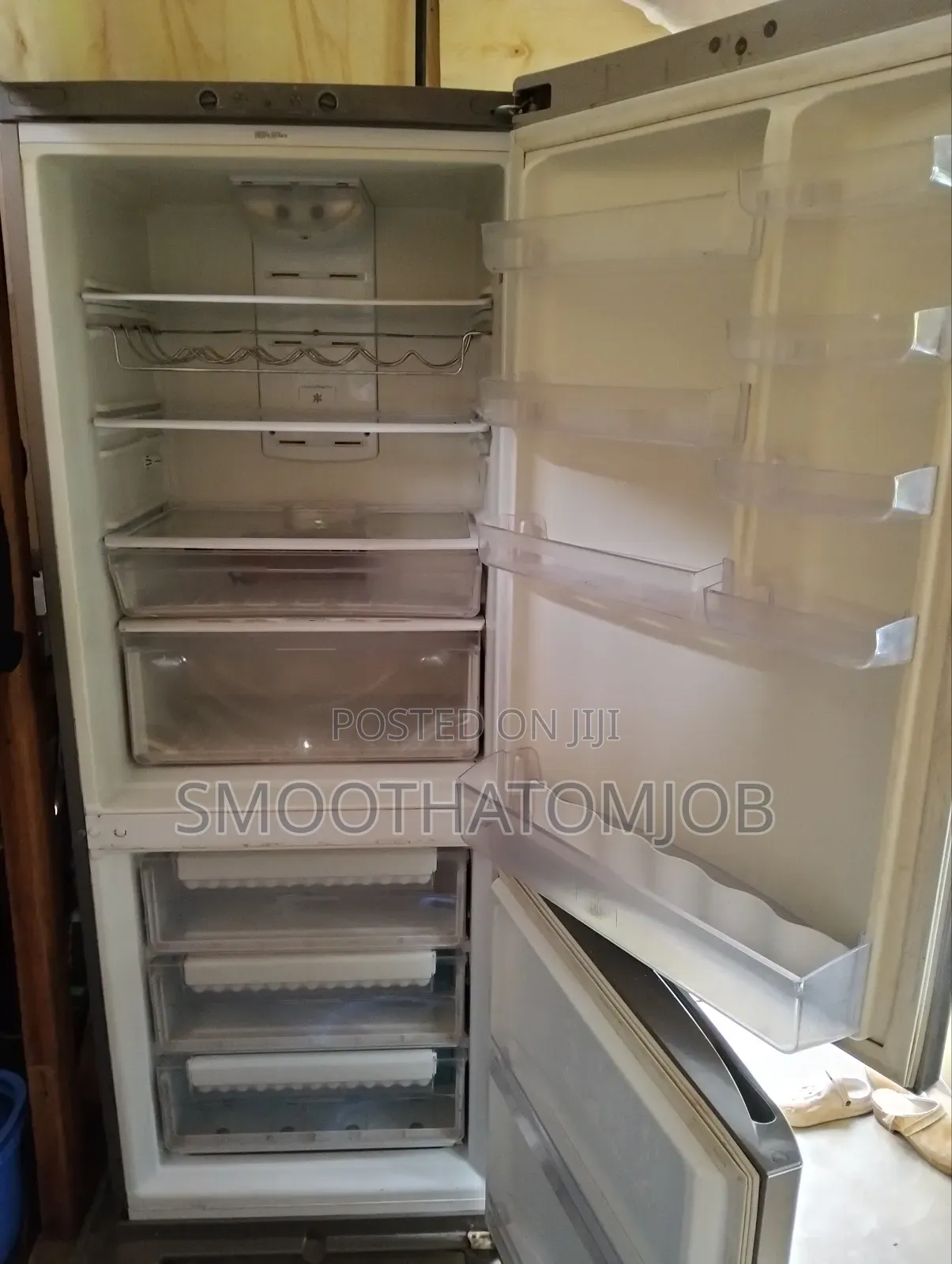 Hotpoint 2door Fridge and Bottom Freezer 451 LTRS