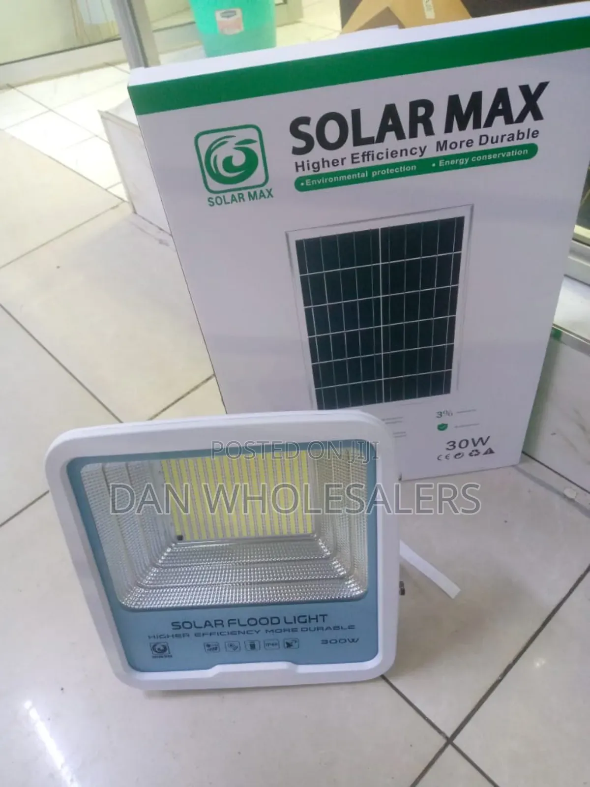 Solarmax 300w Solar Flood Light - Eco Powerhouse
