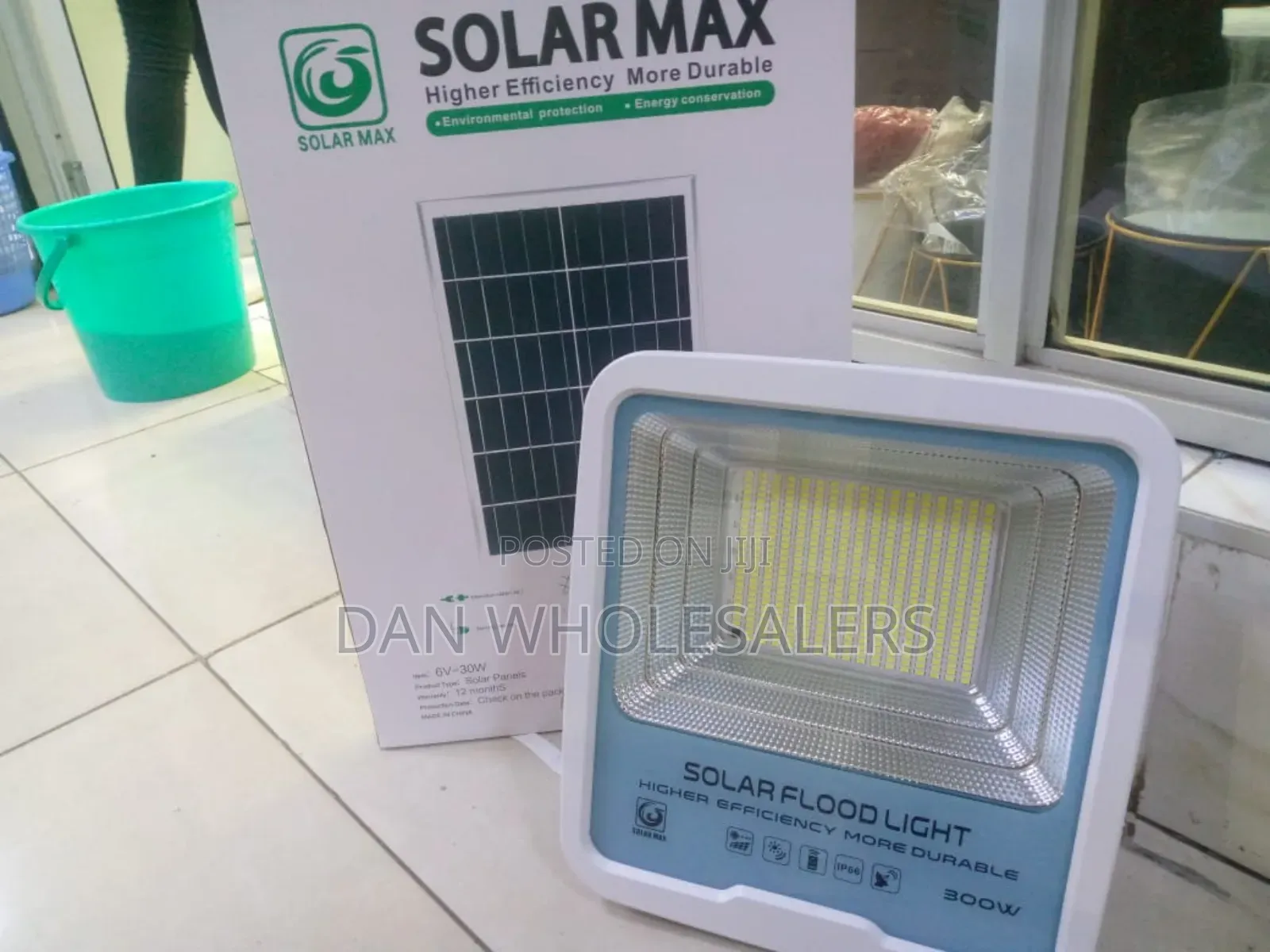 Solarmax 300w Solar Flood Light - Energy Efficient Beam
