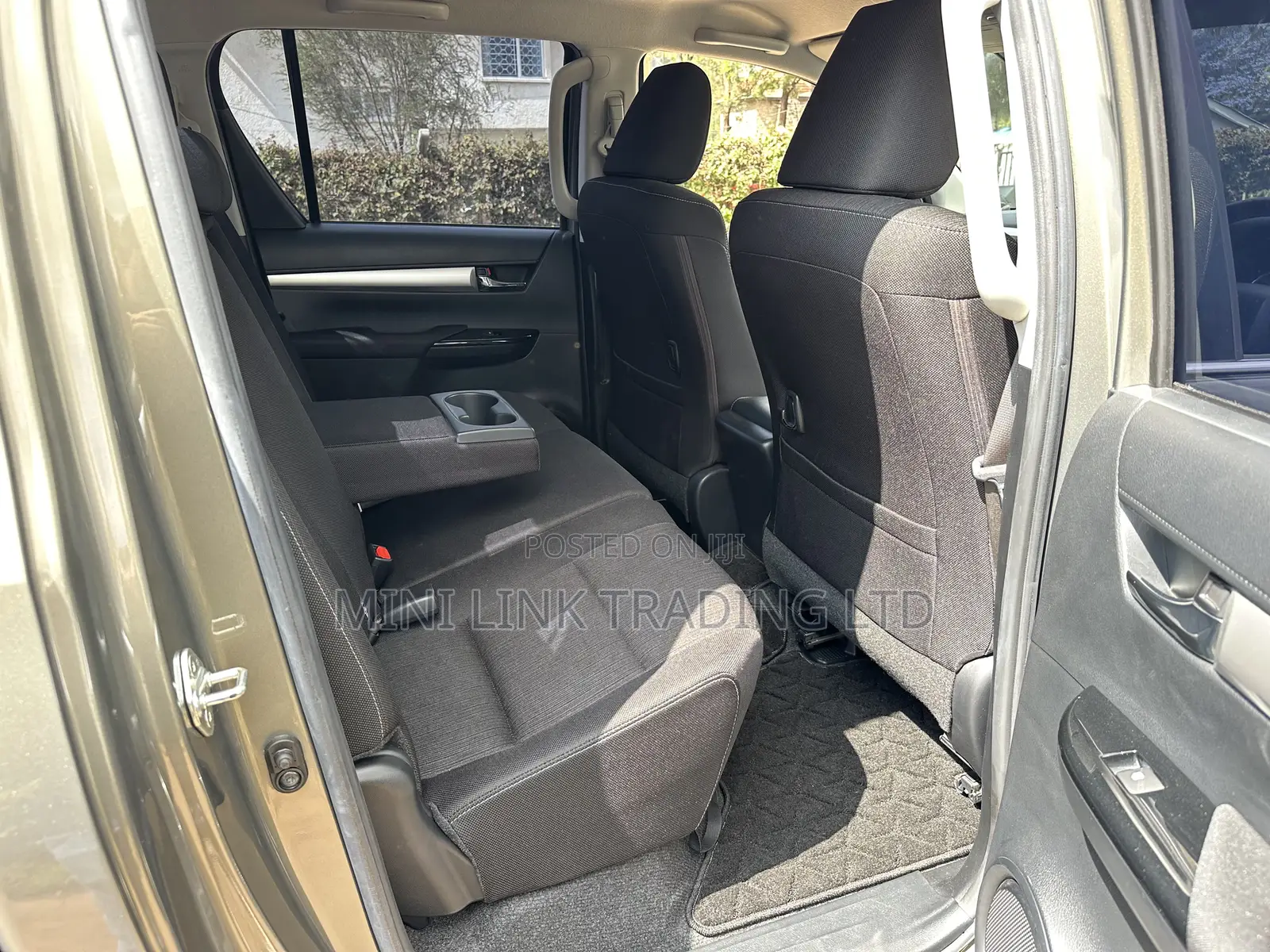 Toyota Hilux Revo Double Cab Deisel 2.4 AWD 2021 Brown