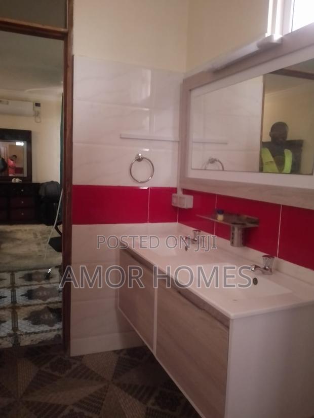 8bdrm Apartment in Vescon-1 for rent - thumbnail 4
