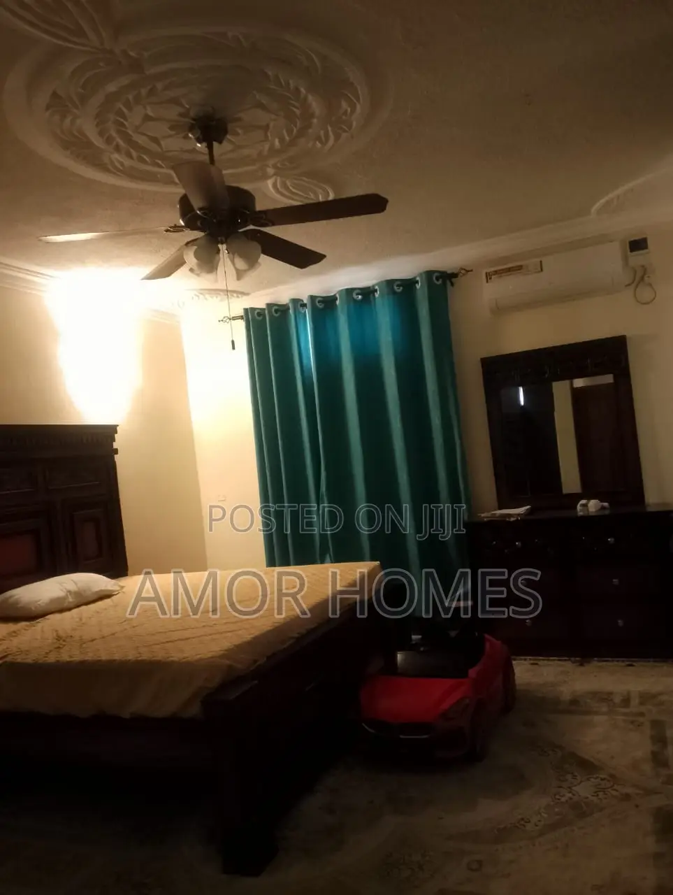 8bdrm Apartment in Vescon-1 for rent