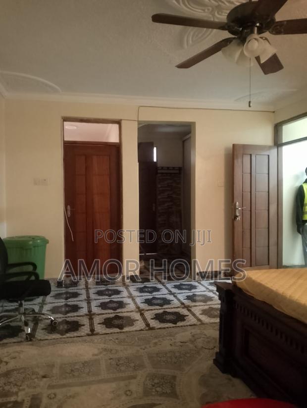 8bdrm Apartment in Vescon-1 for rent - thumbnail 10