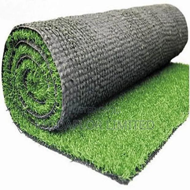High-Quality Grass Carpet for Playgrounds Gardens