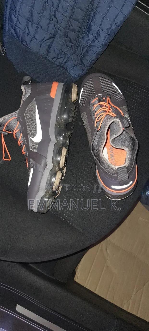 Sport Shoes - thumbnail 3