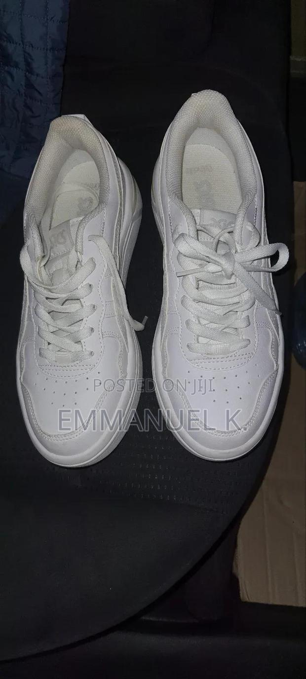 Sport Shoes - thumbnail 9