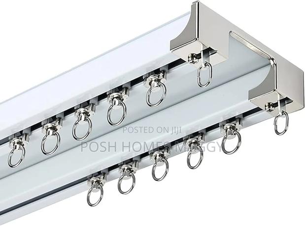 Sleek Track Double Straight Rails - main view