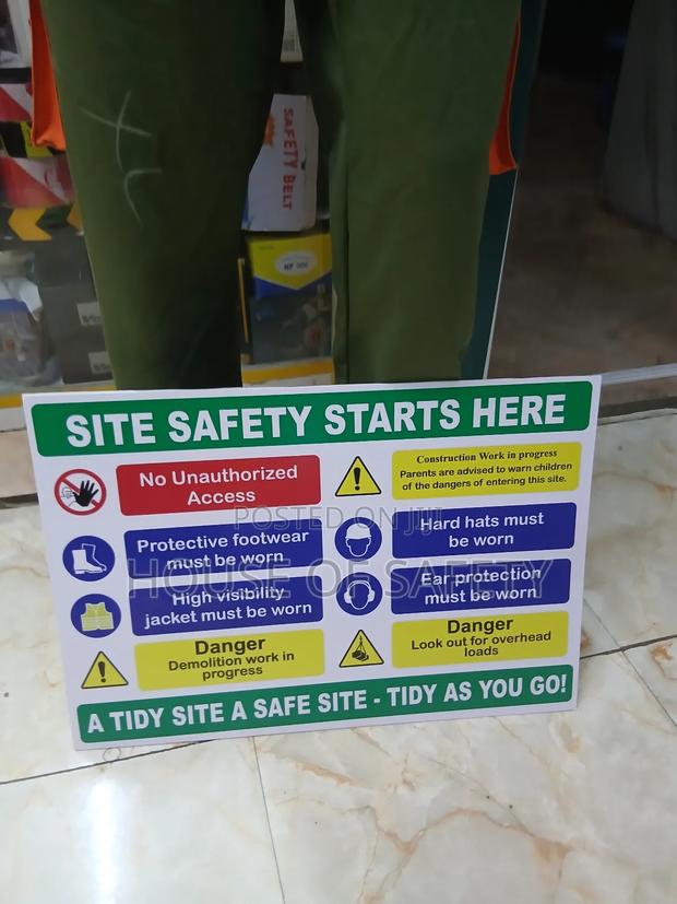 Size A2 Signage - thumbnail 2
