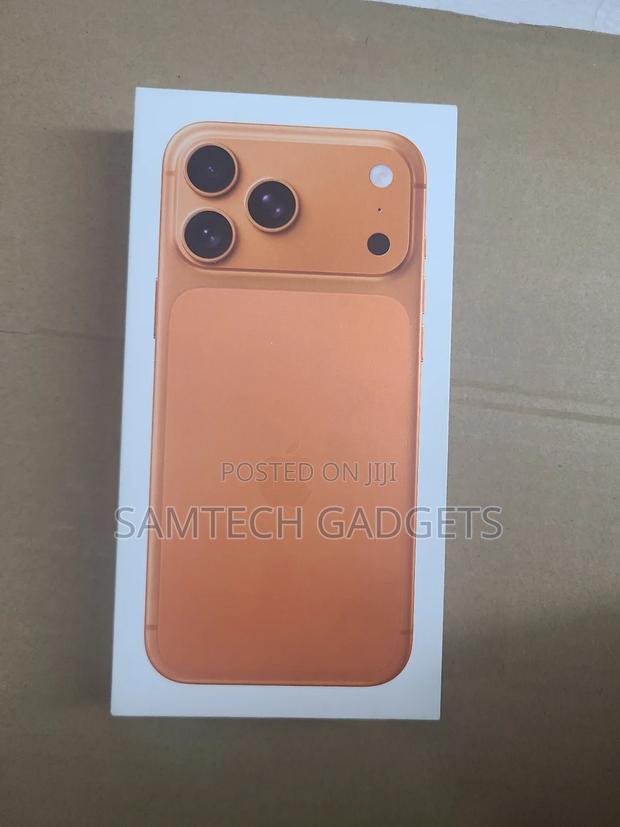 New Apple iPhone 17 Pro Max 256 GB Orange - main view
