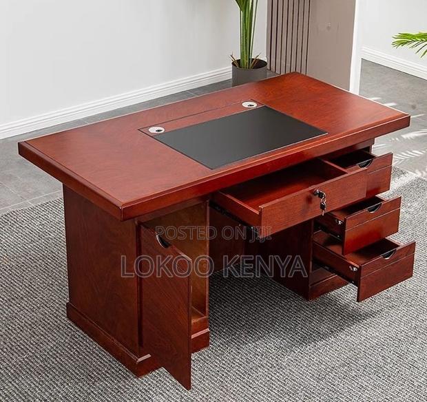 Office Desk; Executive Mahogany 1.4 M Rectangular Office Computer Desk - main view